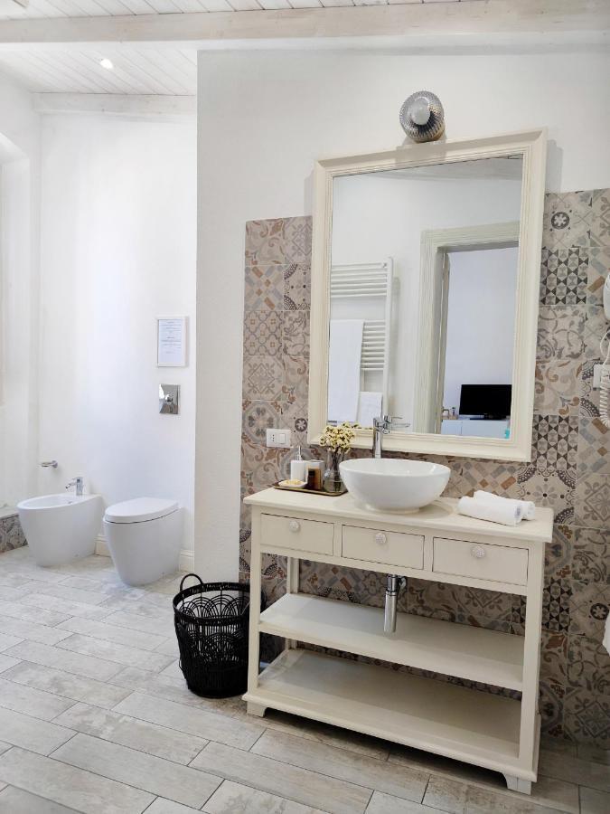 Hibiscus Comfort Stay Quartu Sant'Elena Exterior photo